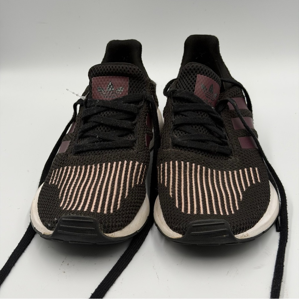 Adidas Black and Pink Running Shoes - Picture 2 of 8